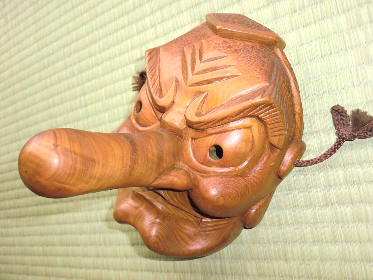 Japanese Wood Carving Tengu Mask Hand Carved Noh Demon Kaiun Vintage