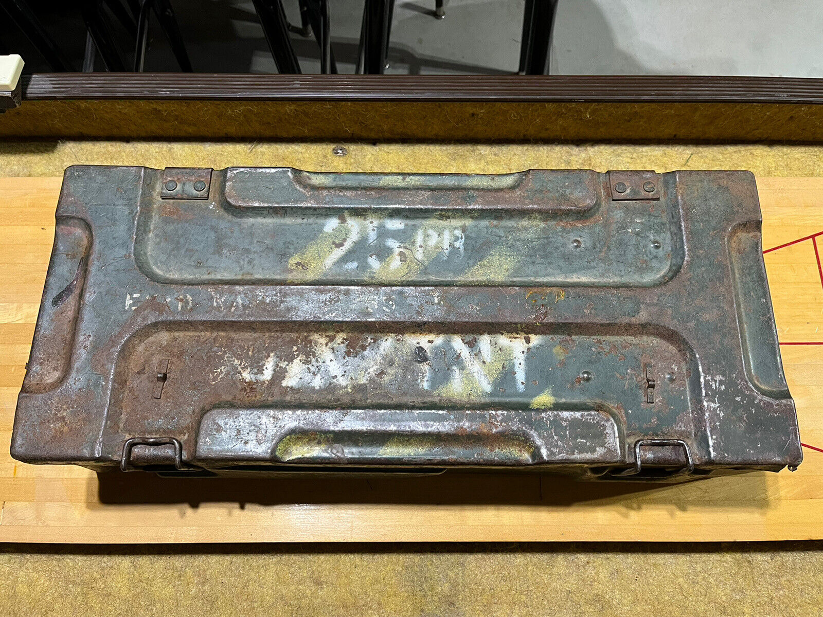Original British 25 Pounder Ammo Box 1945 Dated