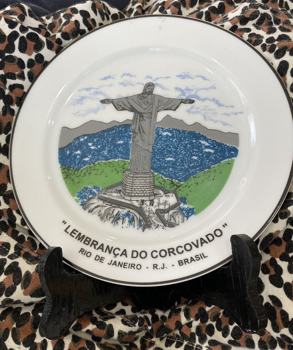 Vintage Christ the Redeemer Rio de Janeiro Souvenir Plate With Stand
