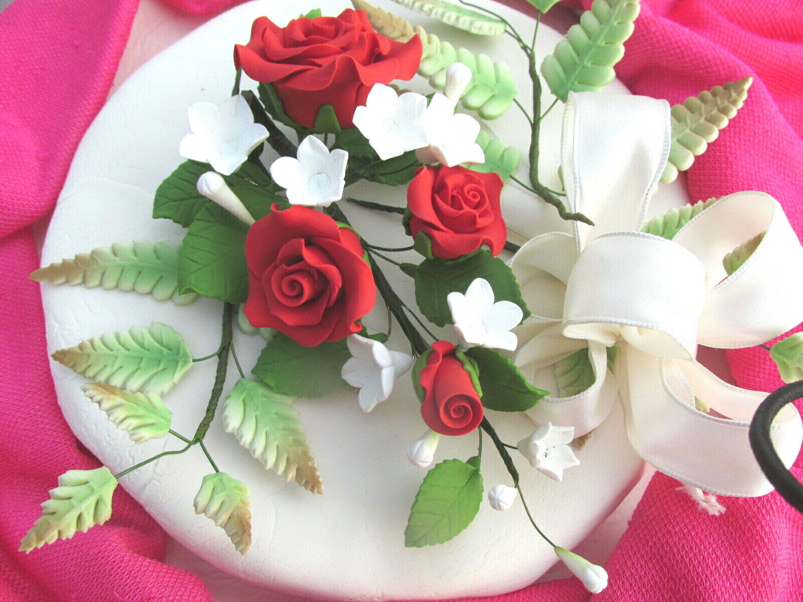 Gum Paste Sugar Red Roses Rosebud Fern Leaves Flowers Fondant Cake Decorating