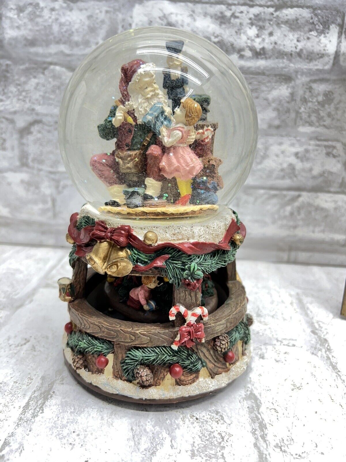 Vintage Christmas Santa Snow Globe Musical Rotating Base Christmas