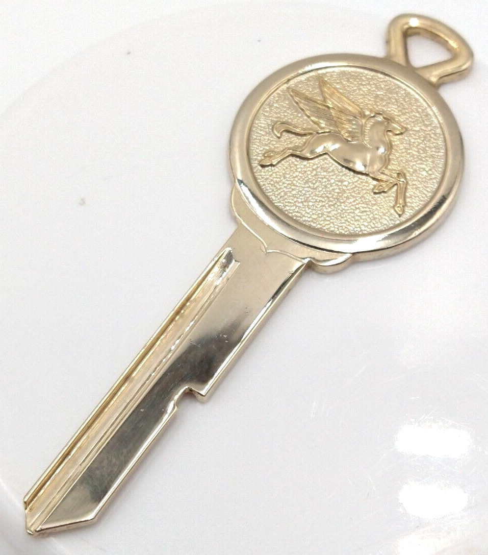 VTG Mobil Oil PEGASUS Car Key Blank Uncut 1969 GM Buick Olds Pontiac Chevy