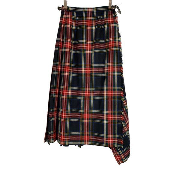 Brooks Brothers Women's Skirt Black Stewart Tartan Pleated Kilt  Plaid