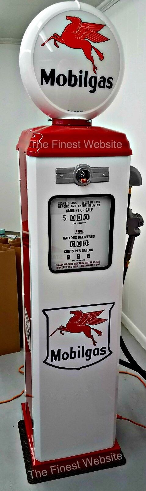 NEW MOBILGAS  GAS PUMP REPRODUCTION REPLICA RETRO MOBIL WHITE & RED - FREE SHIP*