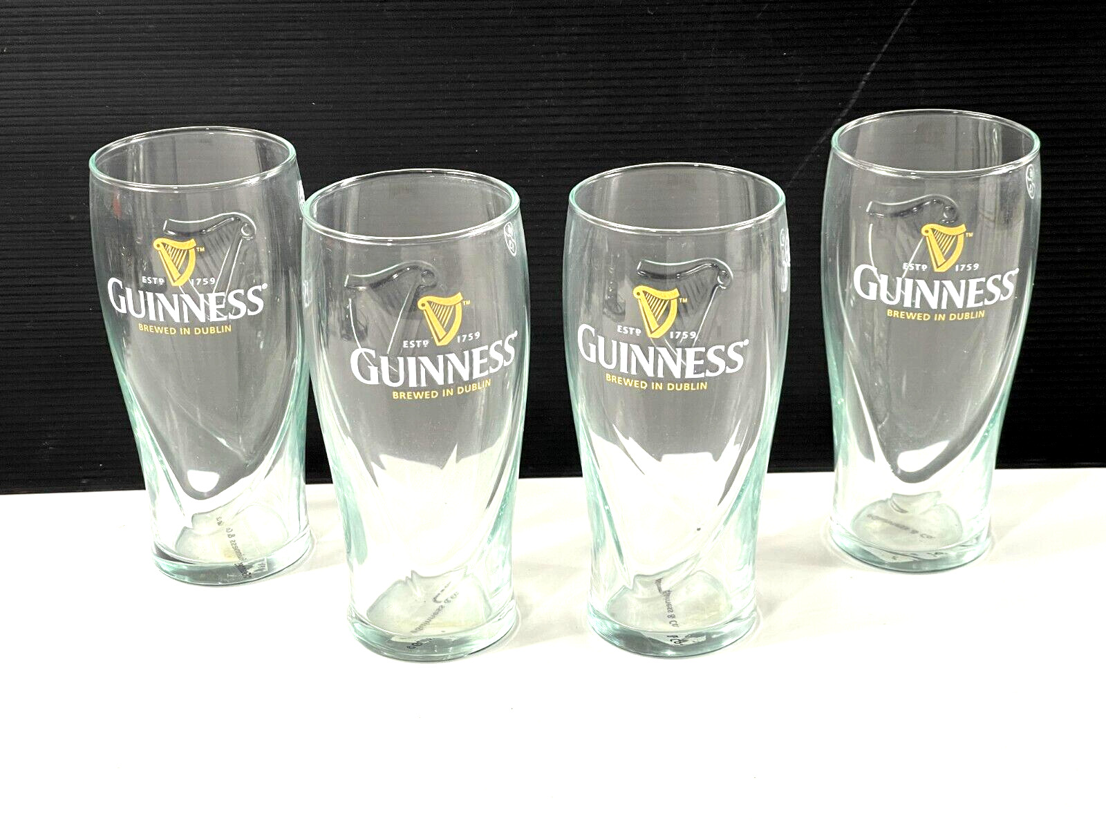 Set of 4 Guinness 20 Oz Pint Glasses Irish Beer Harp Logo Verres Gravity Glass