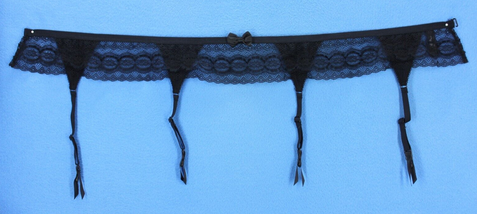 Undiz Wireless Unlined Garter Belt w Bow Size L #D6601