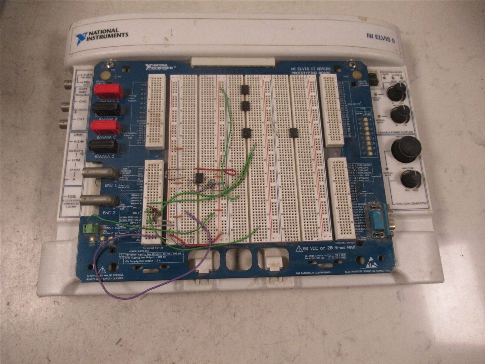 National Instruments NI ELVIS II Series Prototyping Board 198570A-01L