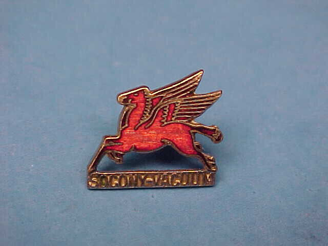 Vintage Socony Vacuum Oil Company Winged Pegasus Advertising Pin Screwback Mobil