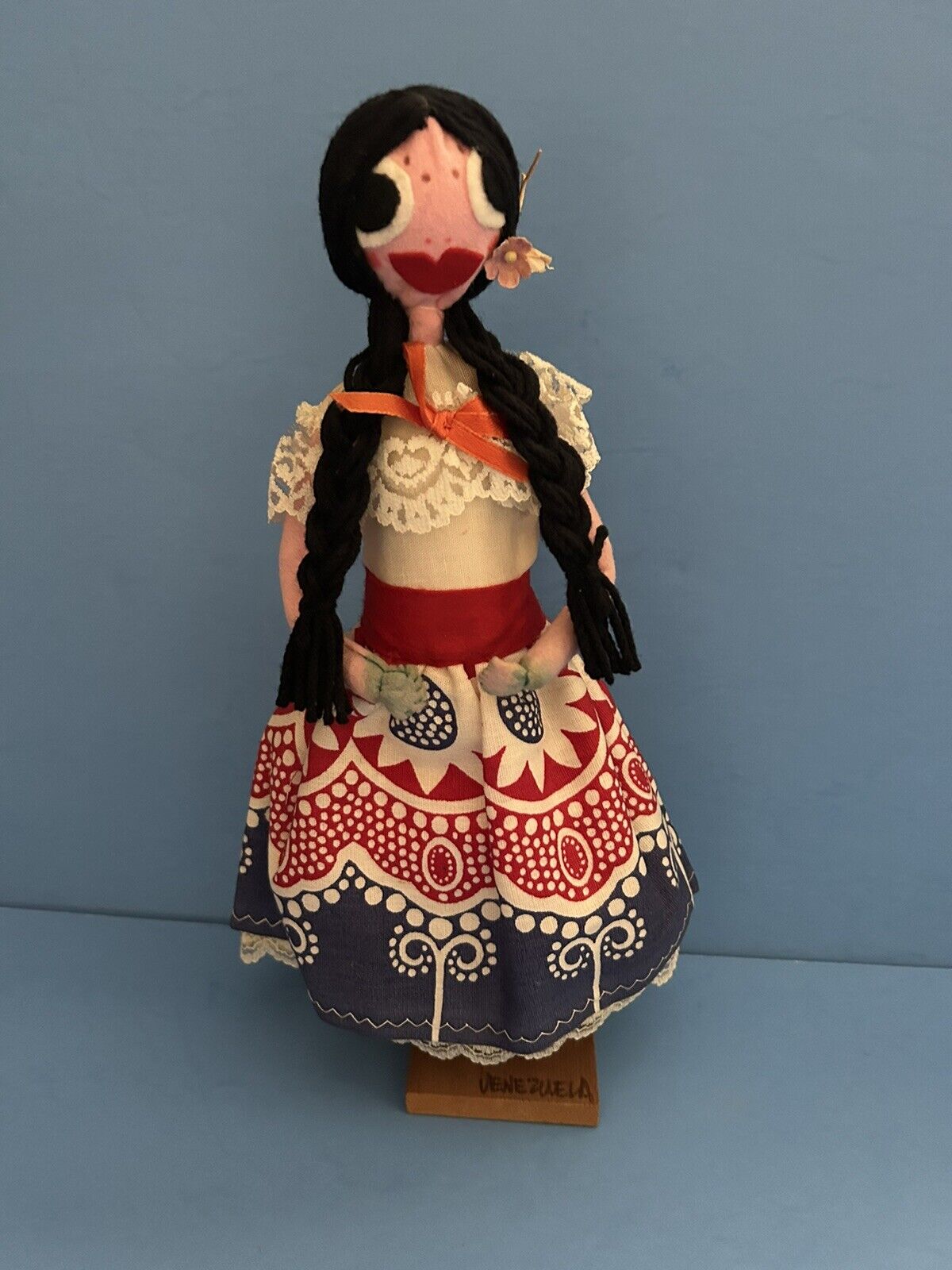 DARLING VENEZUELA SOUVENIR DOLL-1984-11 inches-International Folk Art-Vintage