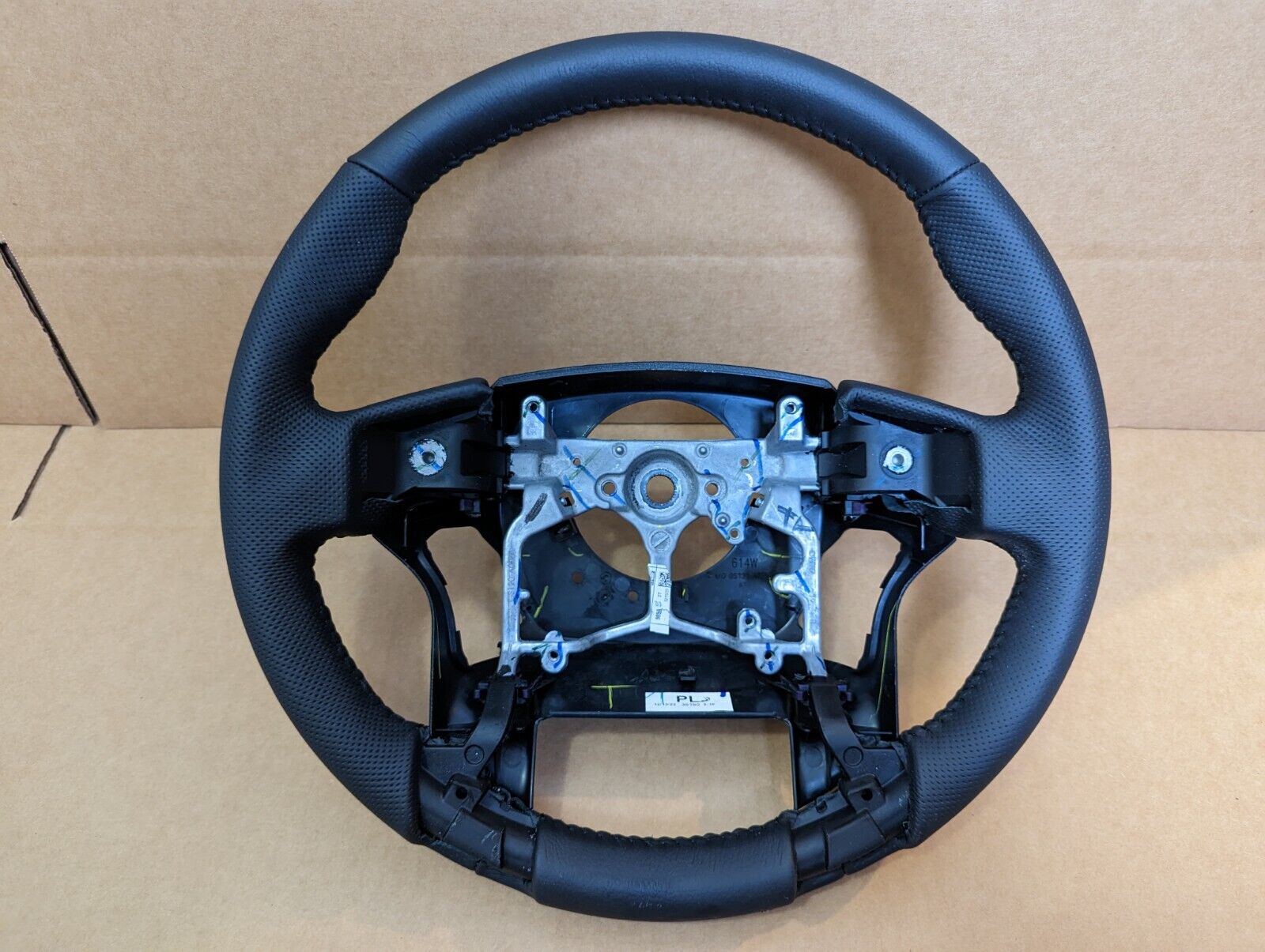 2012 13 14 15 16 17 18 19 20 21 22 TOYOTA TACOMA LEATHER STEERING WHEEL OEM