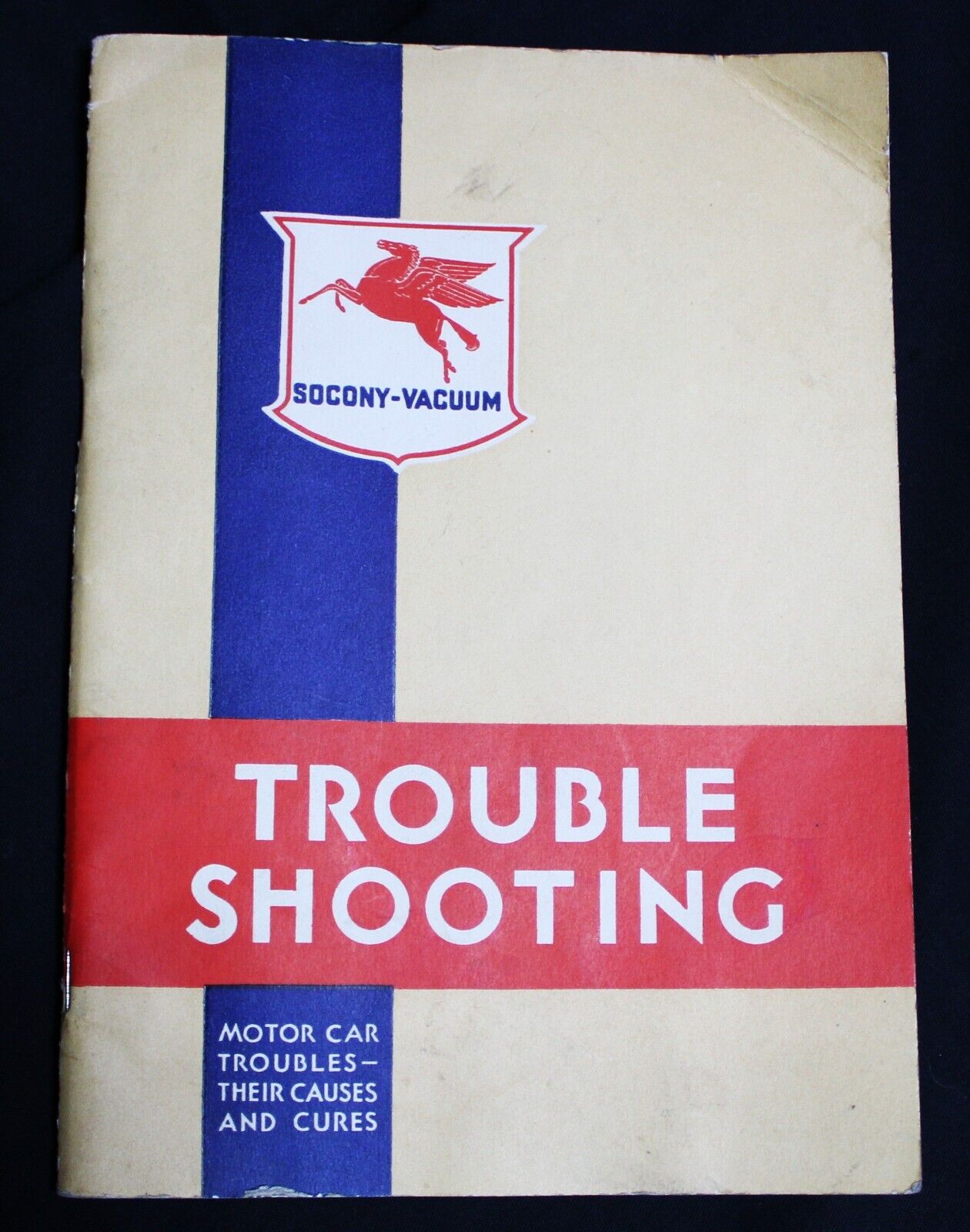 SOCONY VACUUM MOBIL OIL AUTOMOBILE CAR TROUBLE SHOOTING MANUAL BOOKLET 1933