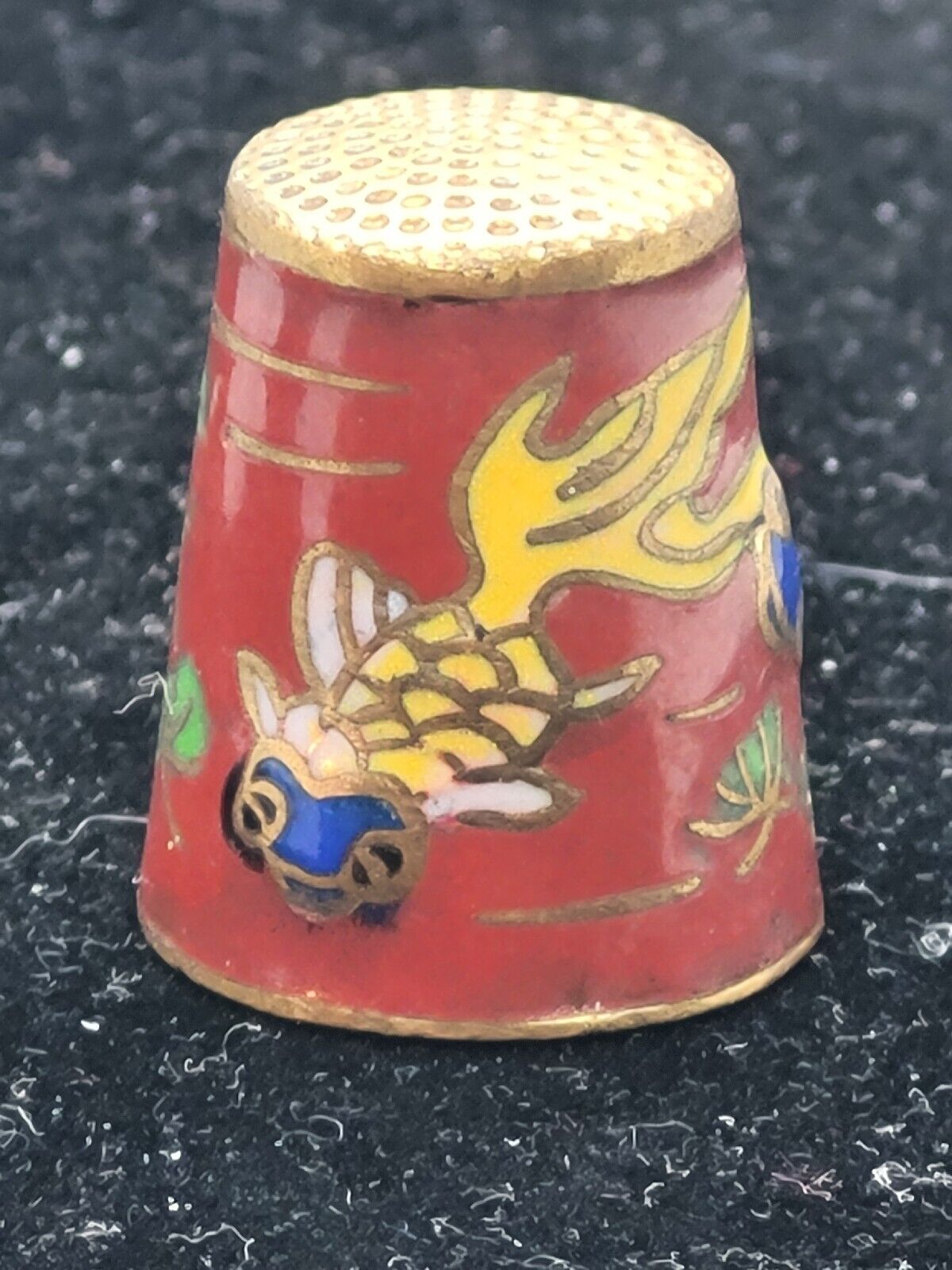 Rare Vintage Chinese Cloisonné Koi Fish Enamel Thimble Maroon And Gold Metal