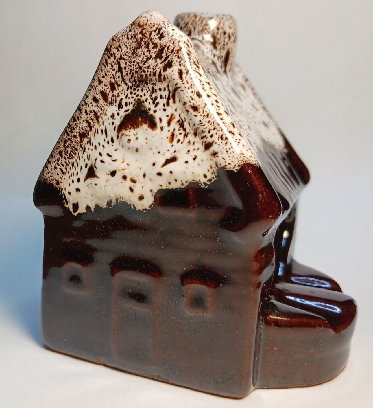 Pair of VTG - Brown Drip Glaze - Smoking Cottage - Red Clay Ashtrays - Excellent