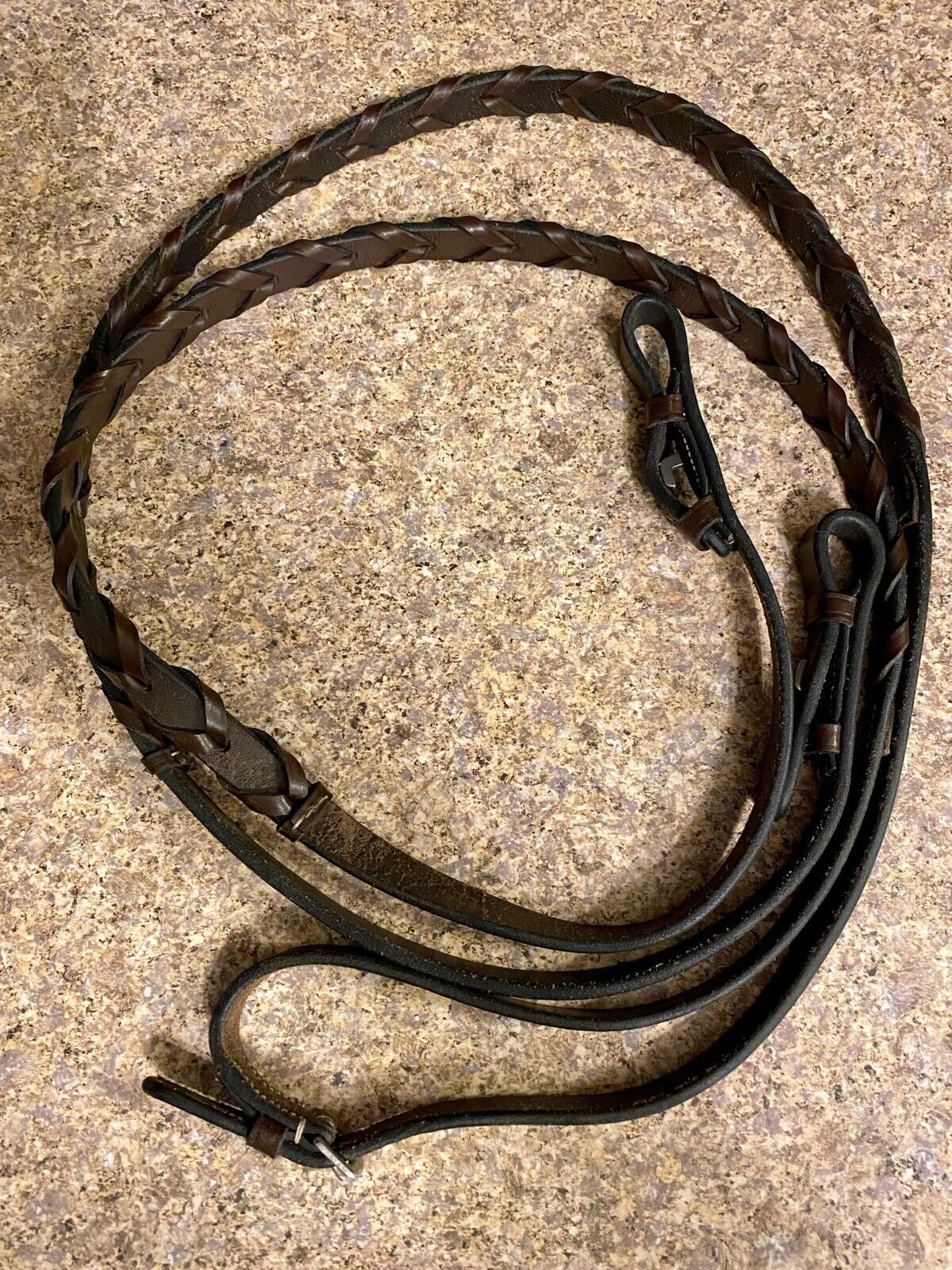Laced leather english riding reins