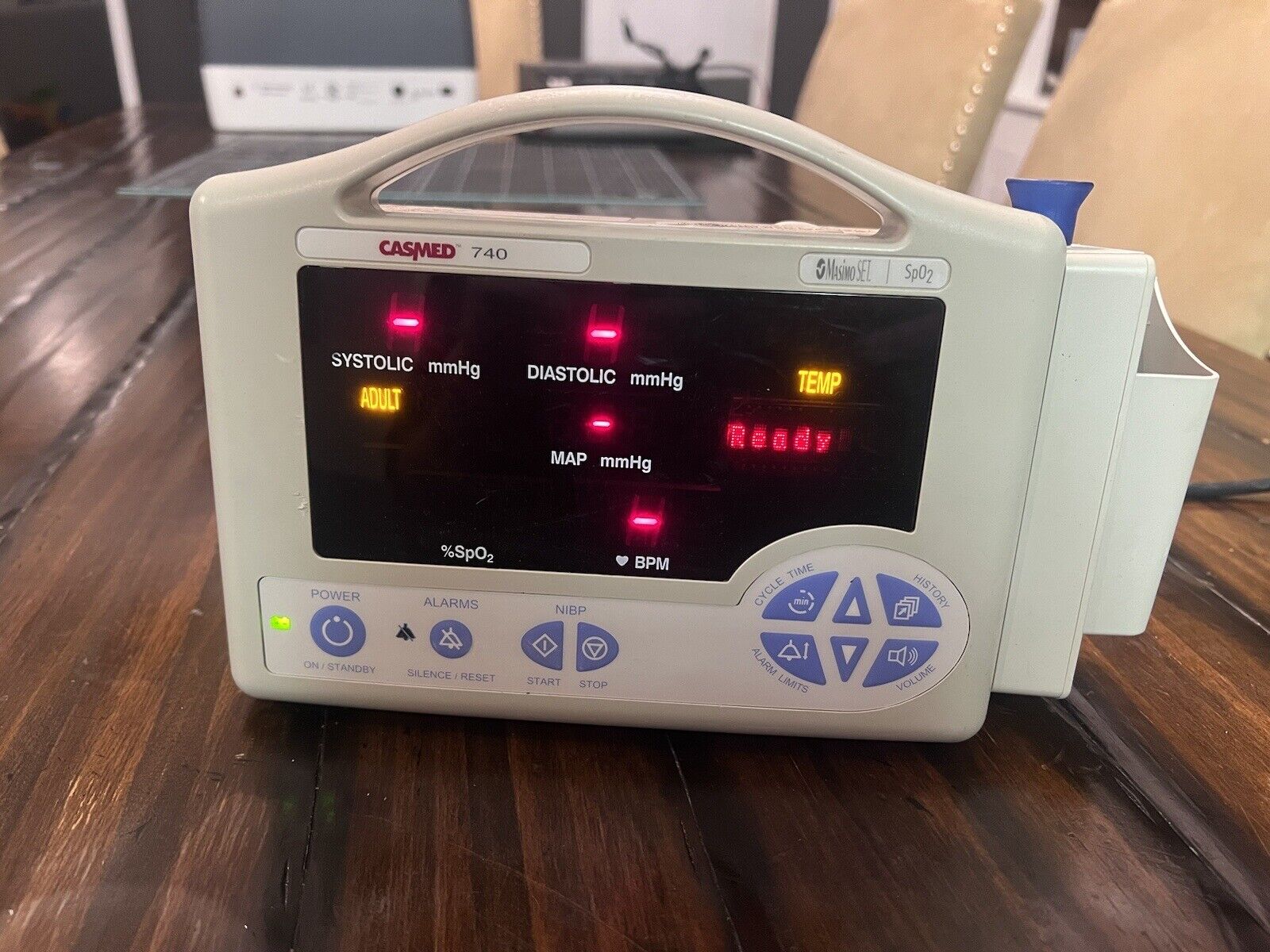 CasMed 740 Patient Vital Sign Monitor