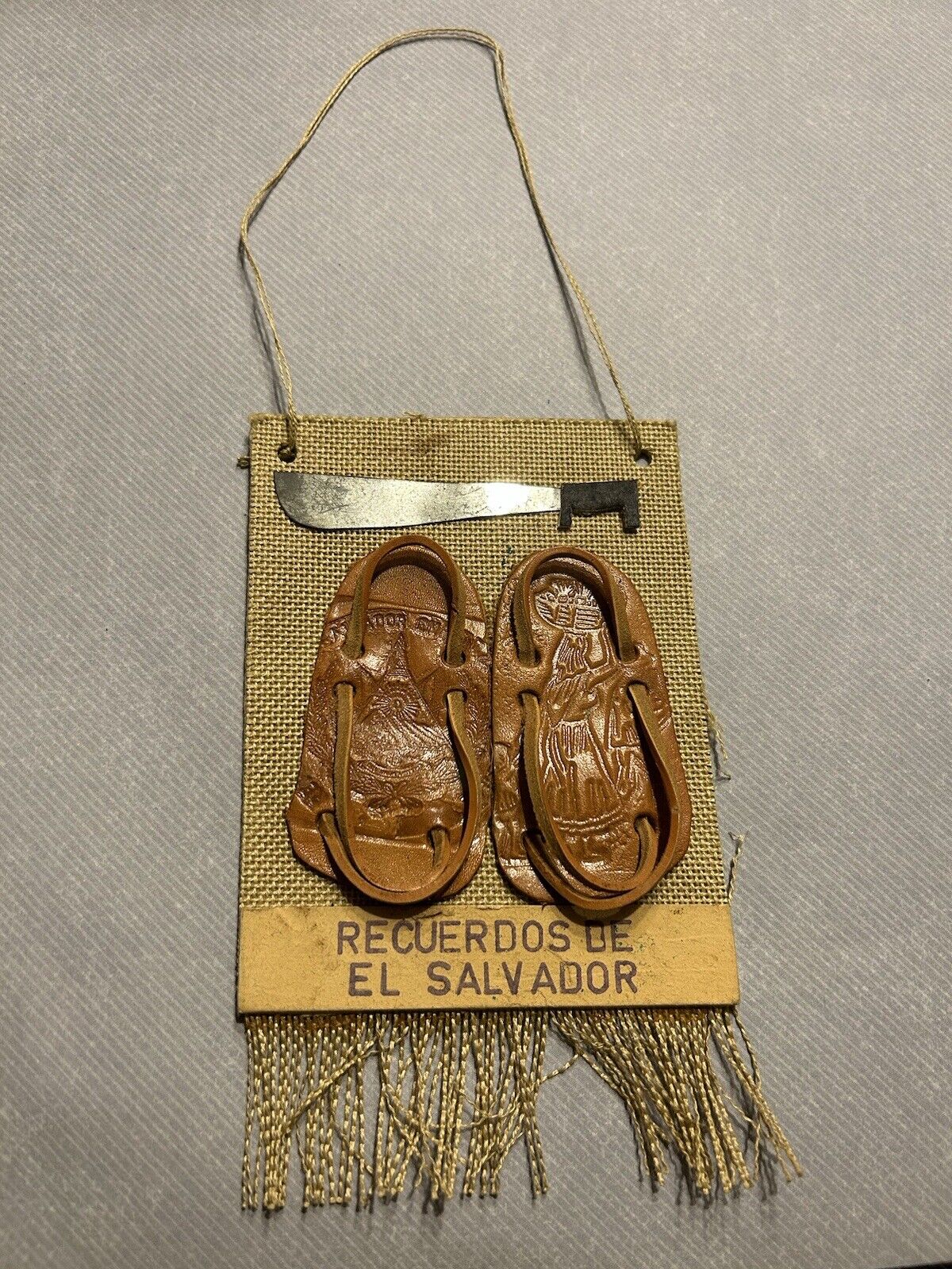 Vintage Recuerdos De El Salvador Souvenir Mini Machete & Sandals Shoes Hanging