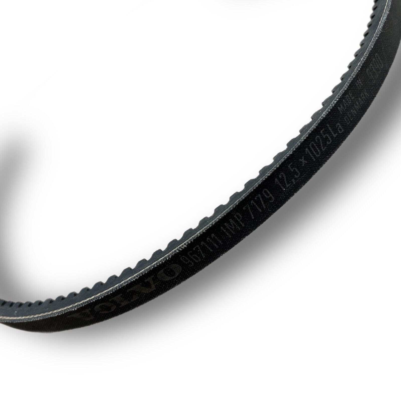 OEM Volvo V-Belt, 967111