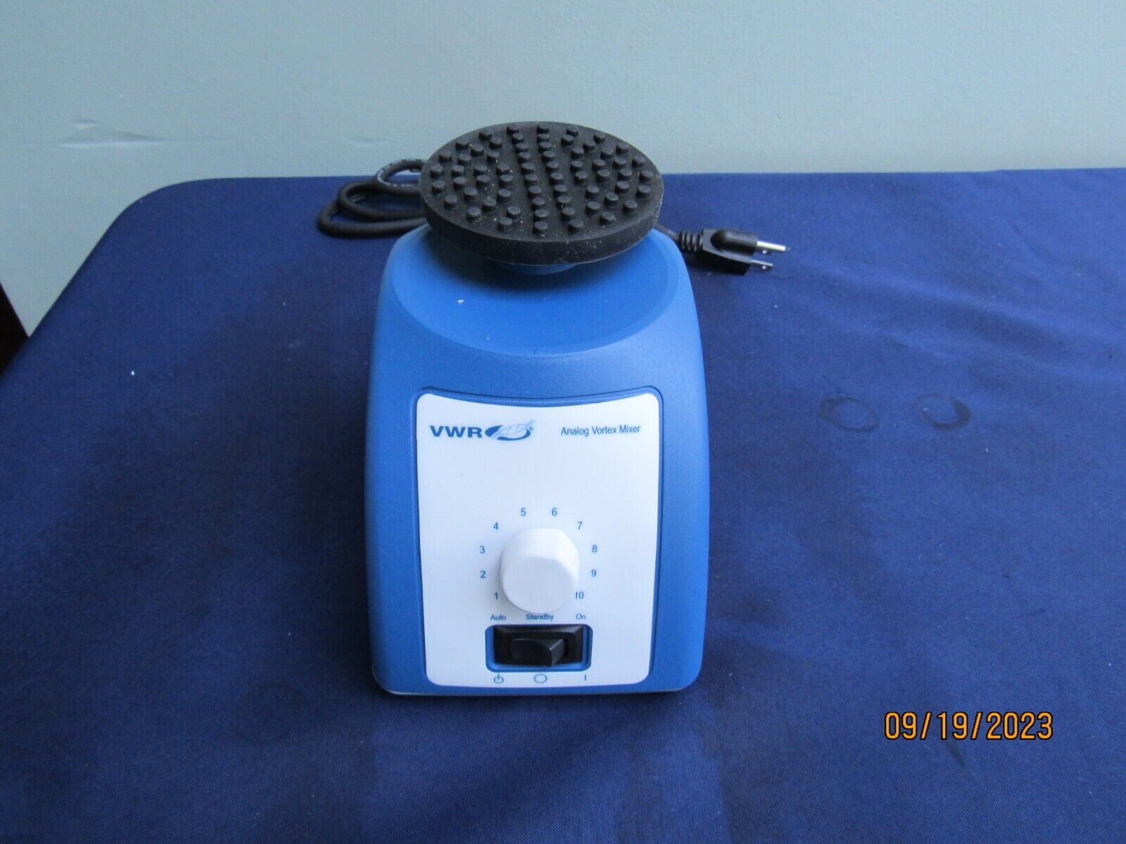 VWR Analog Vortex Mixer 10153-838 genie... 2 available GUARANTEED large top
