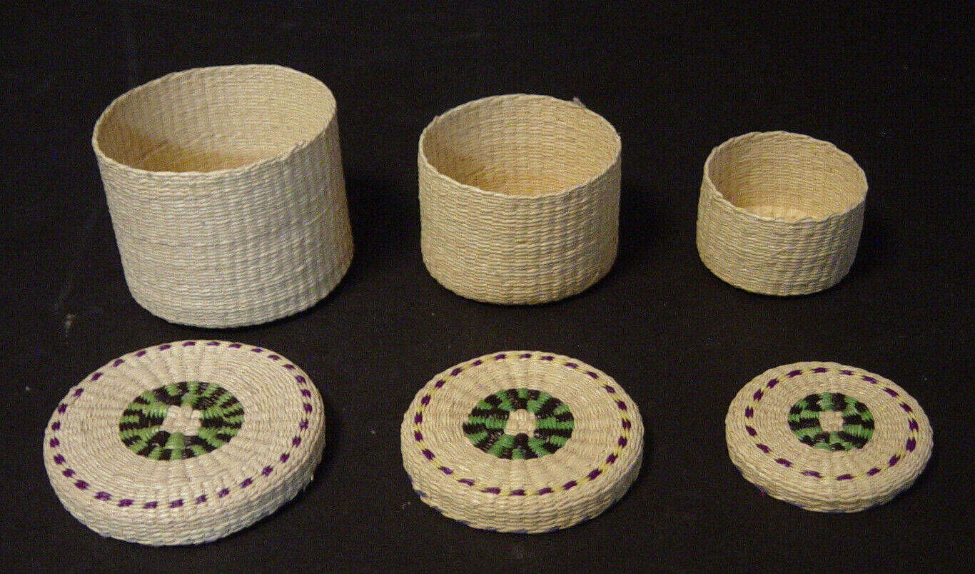 Ecuador Small 3-in-1 Nesting Round Baskets Woven South America Vtg Identical Old