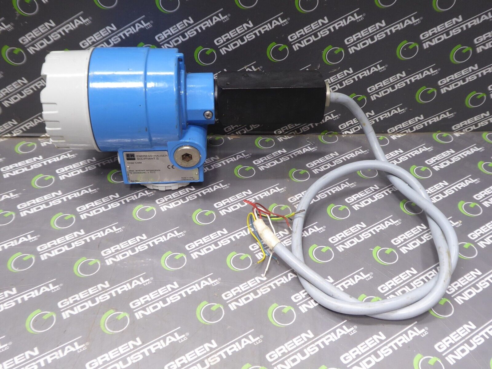 USED Endress+Hauser FTM31DR-Q4CP1A Soliphant II Level Limit Switch