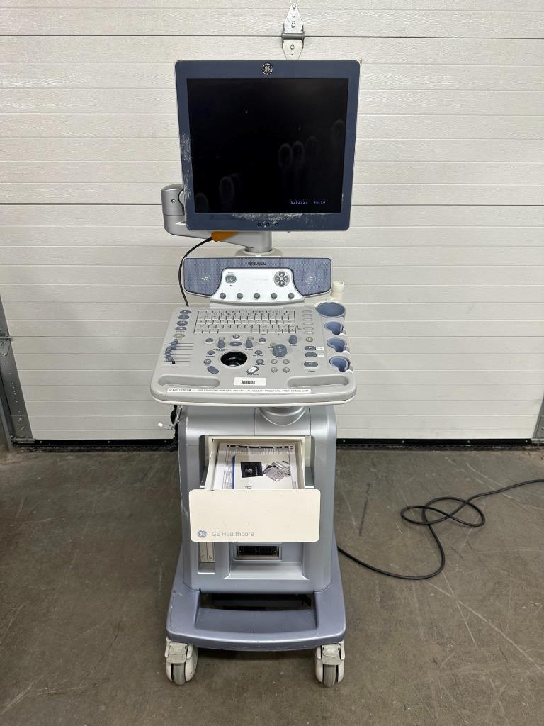 GE LOGIQ P6 Ultrasound System    #2  (CBRX2-23-5759)