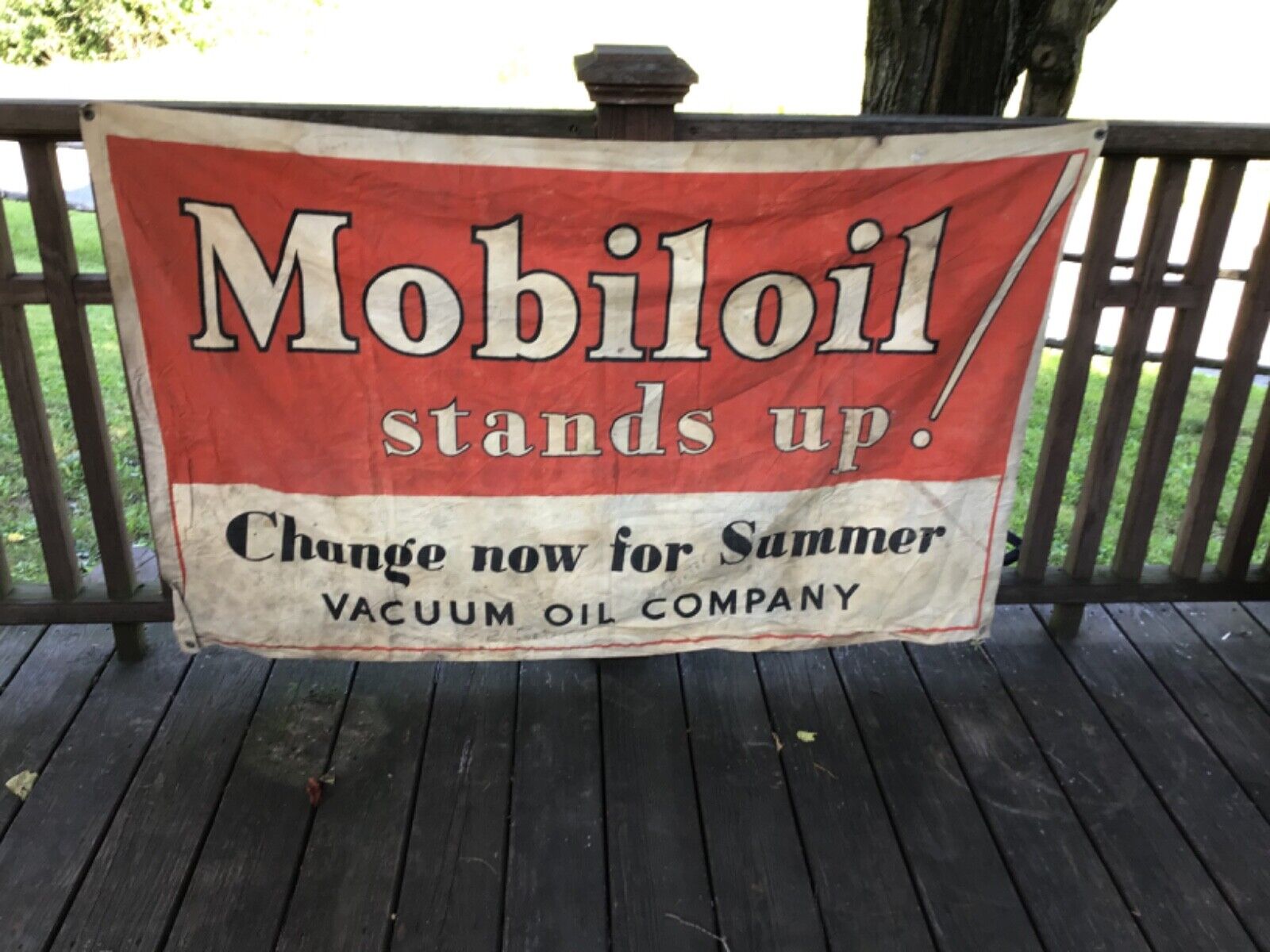 Original  Early Mobiloil Mobil Oil Vacuum Oil Gas cloth Banner Sign hand painted